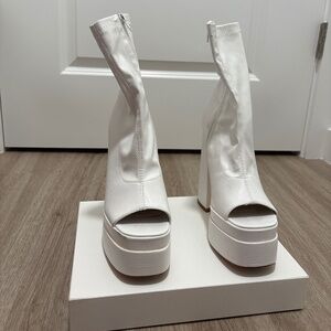 Platform block heels